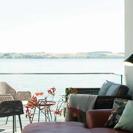 Haus Besch - Dyne 33 Alt Reddevitz