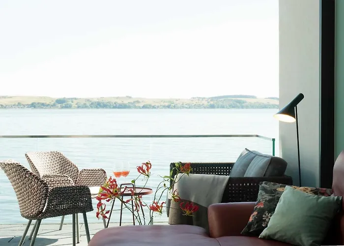 Haus Besch - Dyne 33 Alt Reddevitz